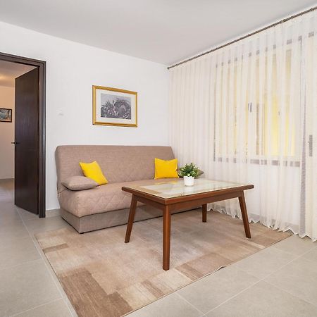 Apartments & Room Jagoda Baska  Exterior photo