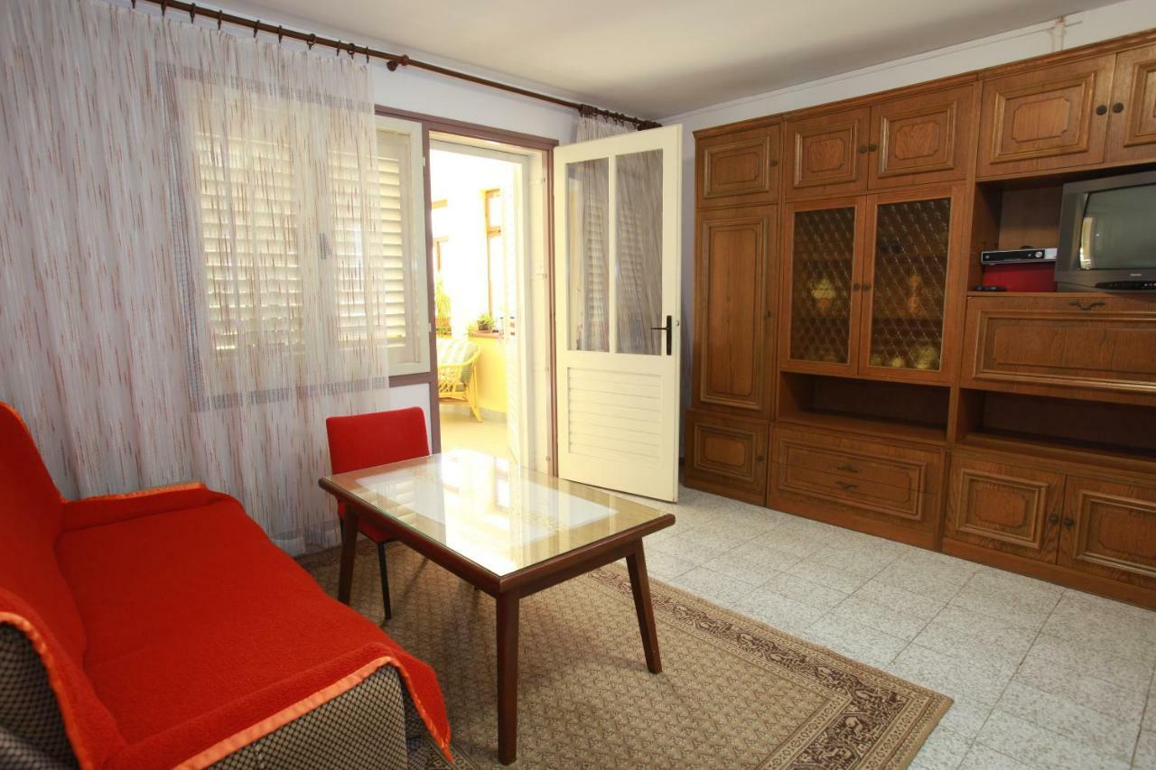Apartments & Room Jagoda Baska  Exterior photo