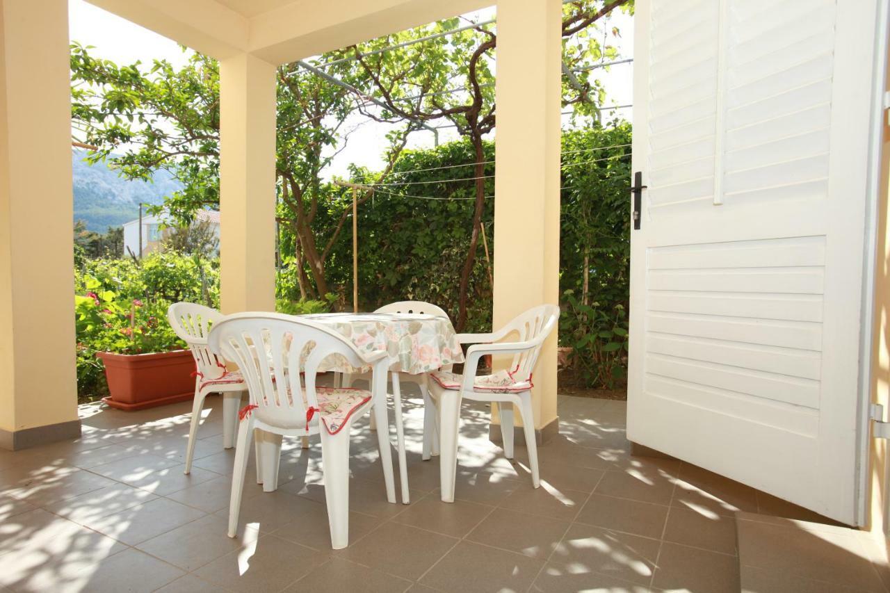 Apartments & Room Jagoda Baska  Exterior photo