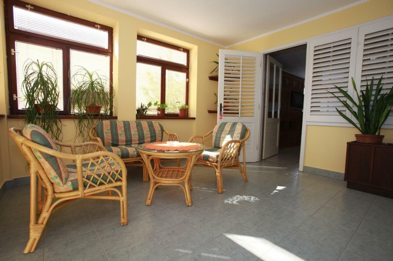 Apartments & Room Jagoda Baska  Exterior photo
